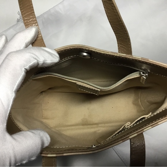 Authentic BURBERRY Mini Tote Biege - Picture 11 of 14
